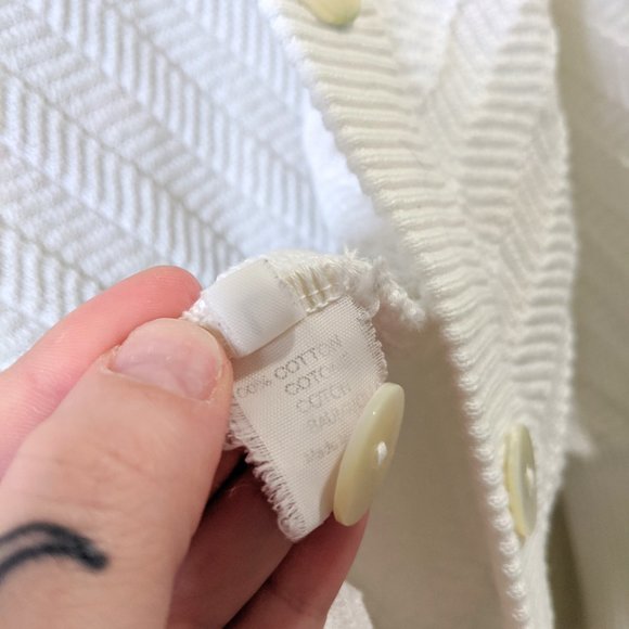 Luca Luca White Button Front Cardigan Sweater - Picture 5 of 8